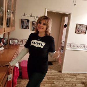 Meet your Posher, Sherry